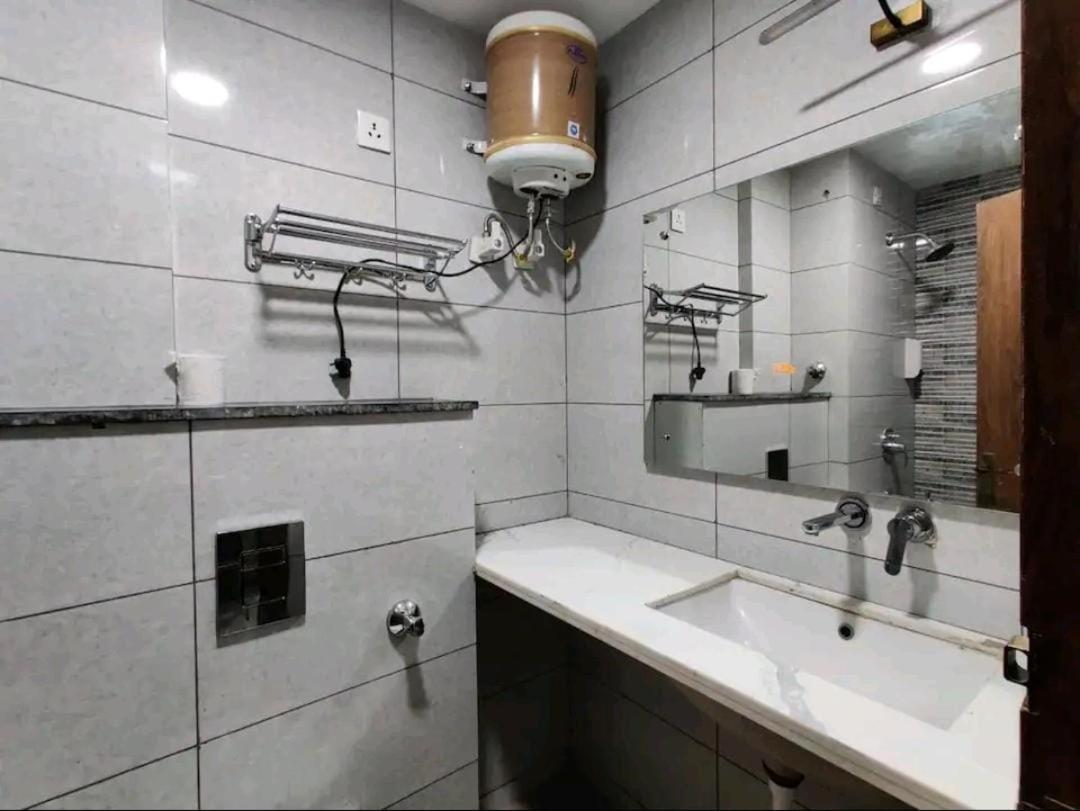 Hotel Bsh Group Noida Luaran gambar